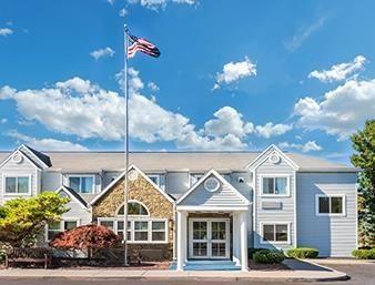 Microtel By Wyndham Hotel 2*